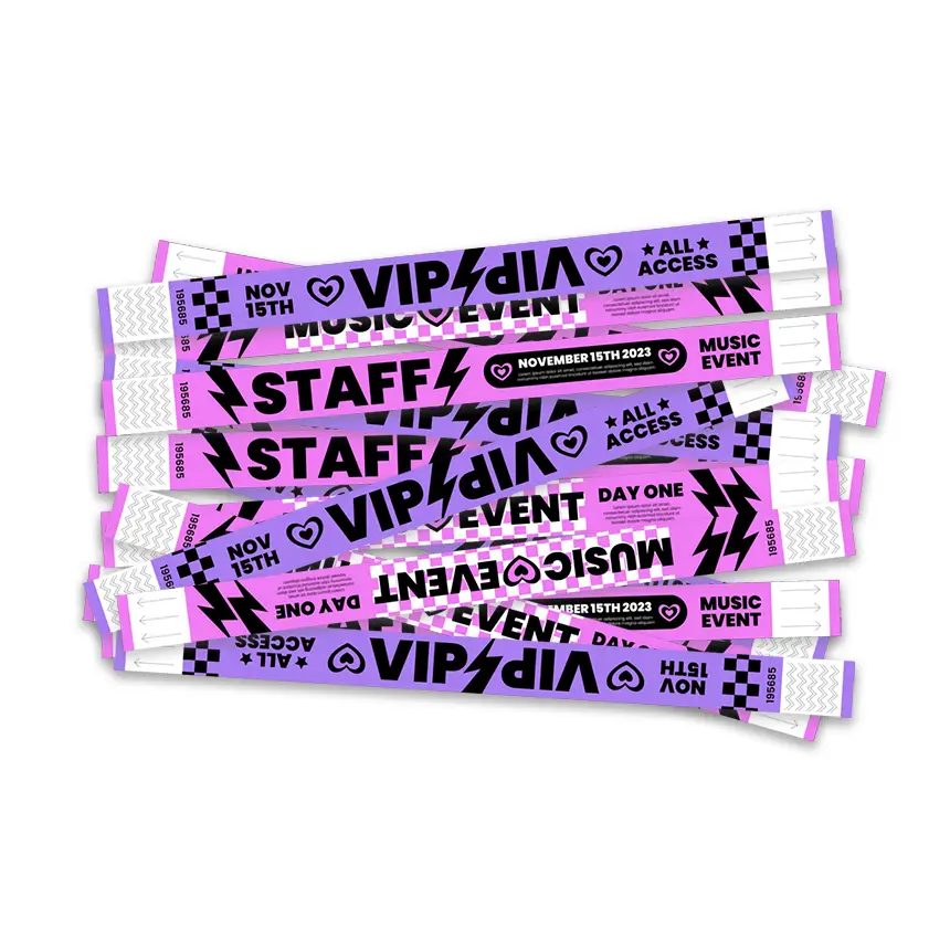 pulseras de festival en tonos morados y rosas